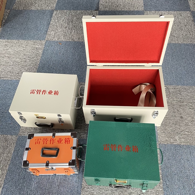 五通桥爆破工程作业箱如何选择？玻璃钢与传统材质的全面对比